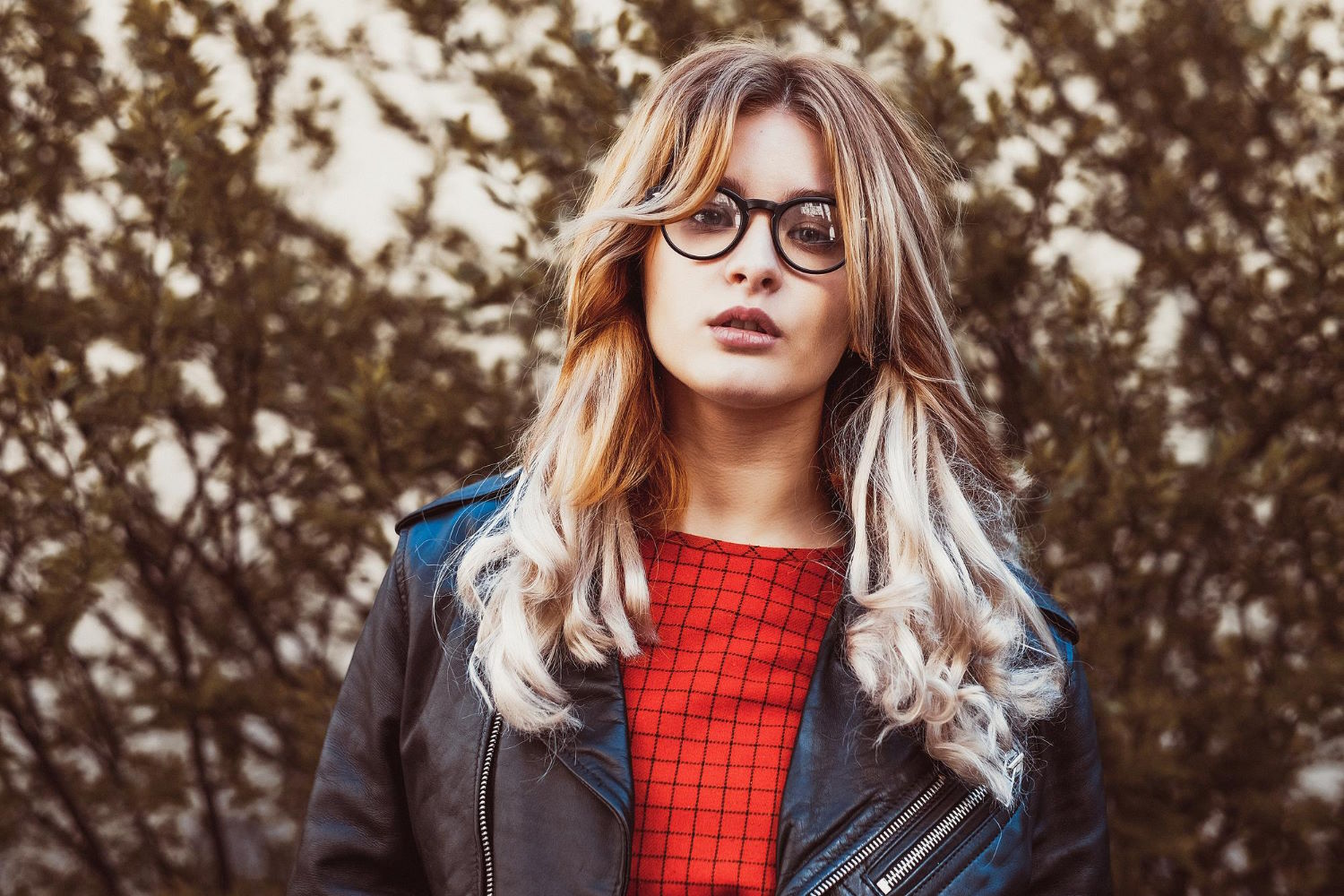 Eleganckie i stylowe okulary Armani – perfekcyjne dopełnienie Twojej wizji